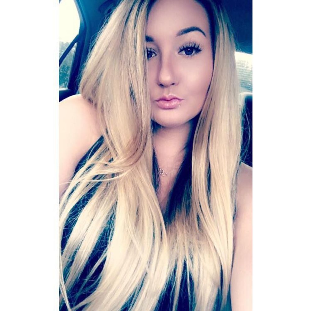 Meet your Posher, Kelli